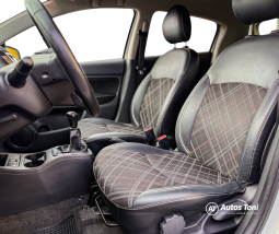 Mitsubishi Space star lleno