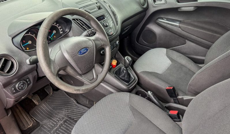 FORD TOURNEO COURIER lleno