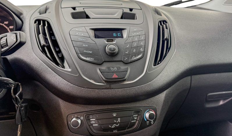 FORD TOURNEO COURIER lleno