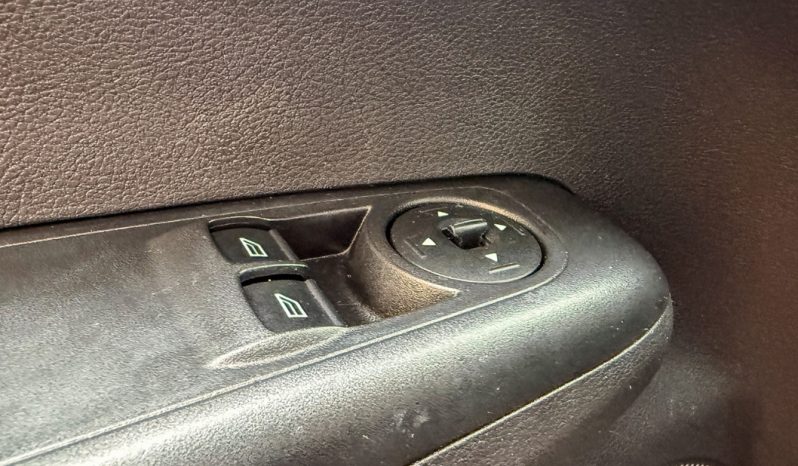 FORD TOURNEO COURIER lleno
