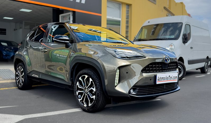TOYOTA YARIS CROSS lleno