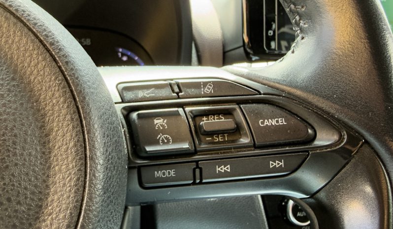 TOYOTA YARIS CROSS lleno