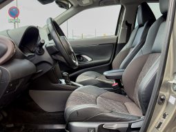 TOYOTA YARIS CROSS lleno