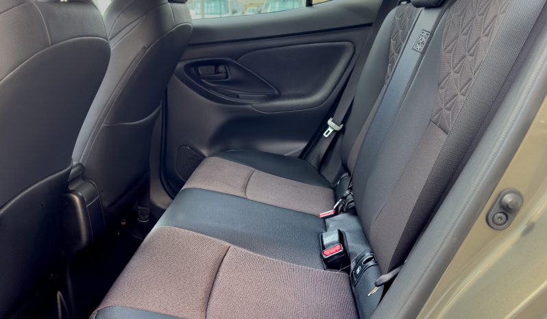 TOYOTA YARIS CROSS lleno
