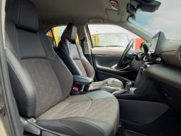 TOYOTA YARIS CROSS lleno