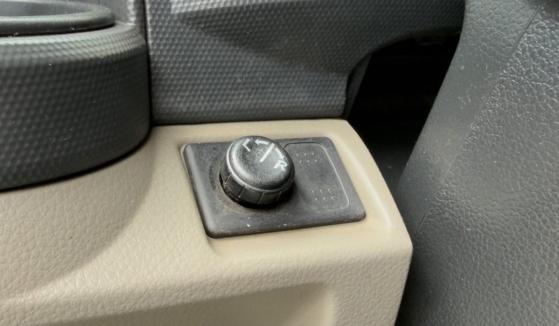NISSAN CABSTAR NT400 lleno